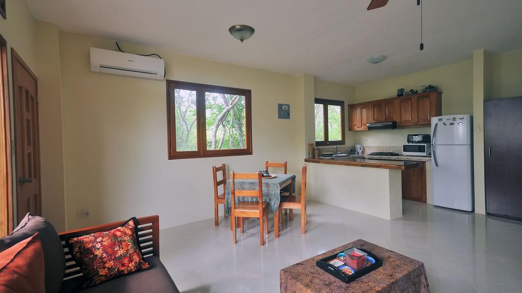 The Galeodan Suites Puerto Baquerizo Moreno Ngoại thất bức ảnh